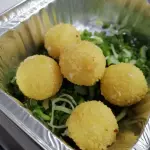 BOLITAS DE QUESO