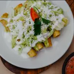 Tacos dorados de pollo