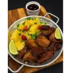 CARNE SUÍNA COM MANDIOCA