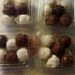 DOCES