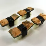 Sushi salmão skin