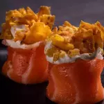 Jōe de salmão e doritos