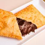 PAZTELÃO DE CHOCOLATE COM AVELÃ