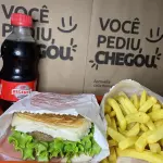 1 x-salada + batata + refri 250ml