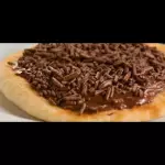 CHOCOLATE PRETO COM GRANULADO