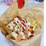 Salchipapas
