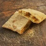 PASTEL DE BANANA COM CANELA