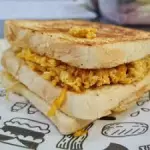 MISTO COM FRANGO