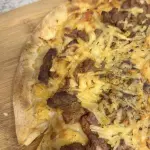 PIZZA FILÉ E 4 QUEIJOS