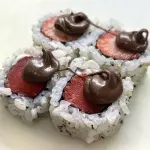 Uramaki Morango (5 peças)