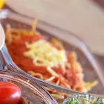 PORÇÃO MACARRAO MOLHO TOMATE 600GRS