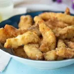 Iscas de Peixe Empanadas
