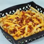 Batata Frita + Cheddar e Bacon M