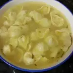 Caldo de Agnoline