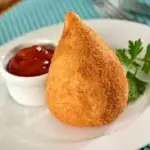 COXINHA DE CARNE C/ QUEIJO0