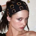 Banda cabello negro 2