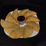 PORÇÃO DE MINI PASTÉIS