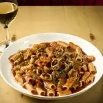 Pasta con Frutos Del Mar