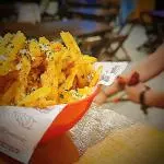 Skinny Fries com Parmesão e Salsa