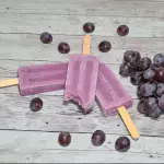 Picolé sabor uva