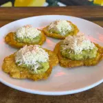 PATACONES CON GUACAMOLE