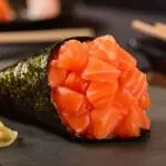 Temaki Salmão  s/arroz