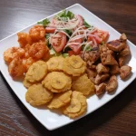 PICADITA DE POLLO Y CAMARÓN