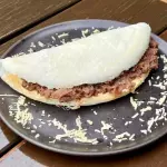 Tapioca de costela desfiada