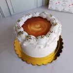 Tres leches rellena de quesillo