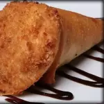 Temaki Harumaki Salmão e Camarão