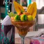 Coctel de camarones tradicional