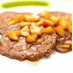 Combo 2. 1 Panqueca de Maçã com Cane