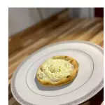 Esfiha Dois  Queijo