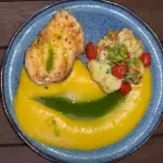 PEIXE GRELHADO COM PURÊ