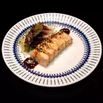 Sashimi Salmão Maçaricado ao Molho T