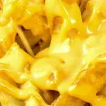 PAPAS FRITAS CON CHEDAR