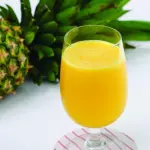 Suco de abacaxi