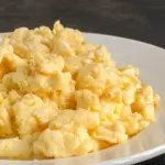 Huevos revueltos c/frijoles