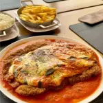 FILÉ PARMEGIANA FAMÍLIA