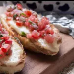 Molletes chroriqueso