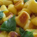 Nhoque de mandioquinha vegetariano
