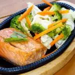 TEPPAN SALMÃO