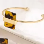 Pulsera cuadrada animal print