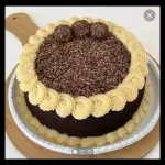 Bolo Piscina chocolate c/Rosas ninho