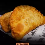 Empanada macha queso