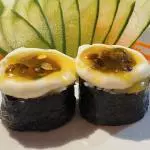SUSHI SALMÃO GRELHADO COM CALDA (10)