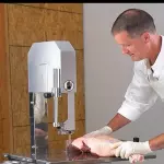 CORTE DE HUESO Y CARNE