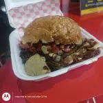 Hamburguesa canibal