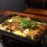 PICANTE PESCADO CAZUELA 香辣味烤鱼