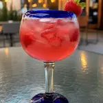 Ginebra de frutos rojos